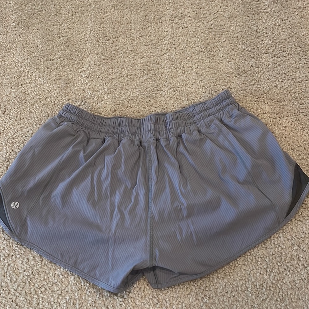 Lululemon Hotty Hot Shorts Size 8